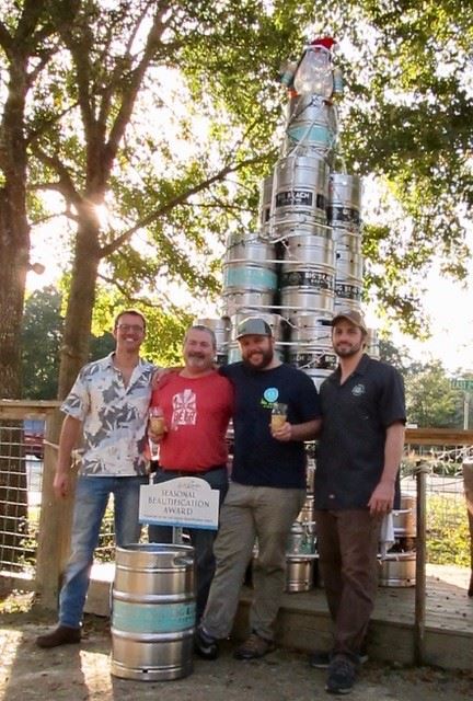 Big Beach Brewery receives Seasonal Beautification Award