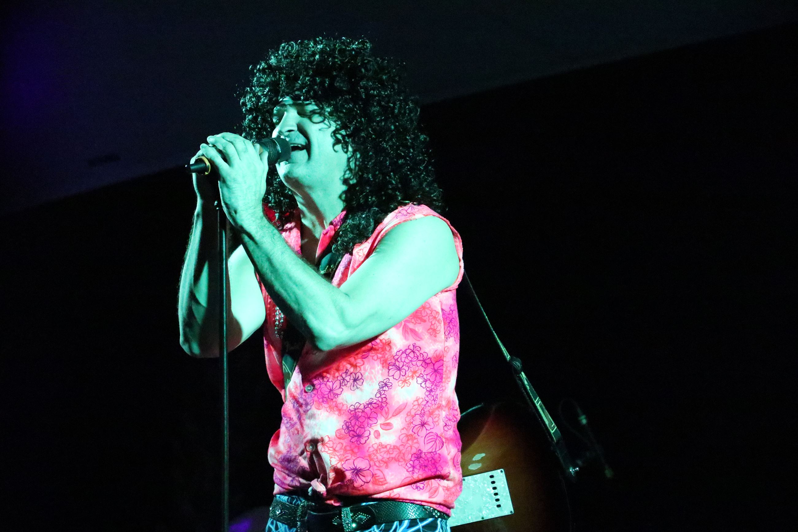 Doctor Zarr performing