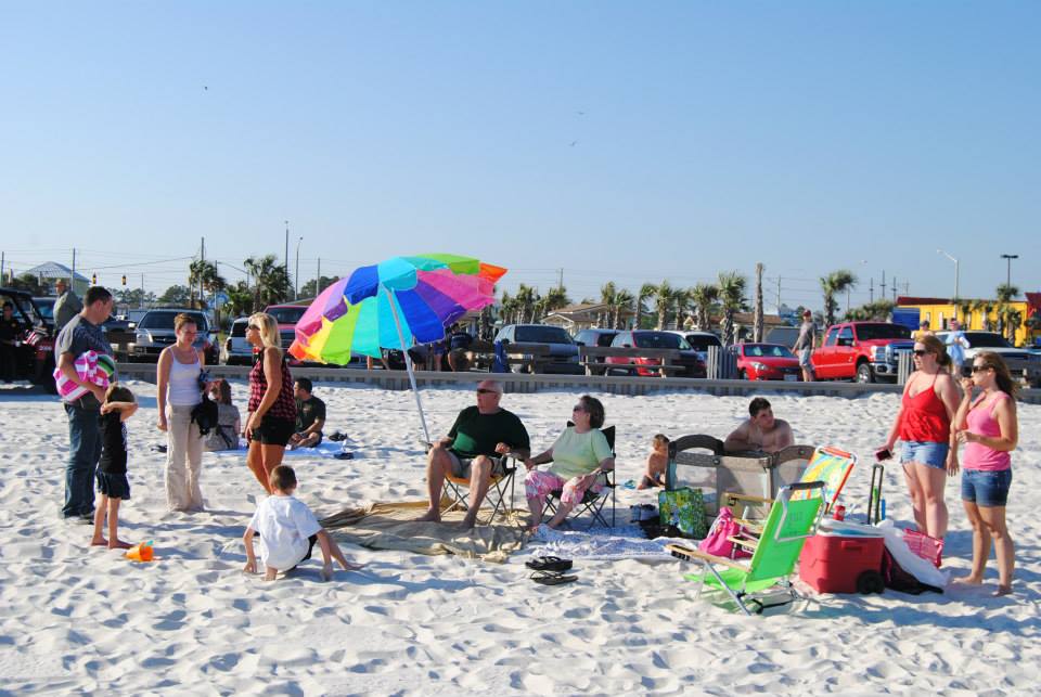 photo of the crowd at the event