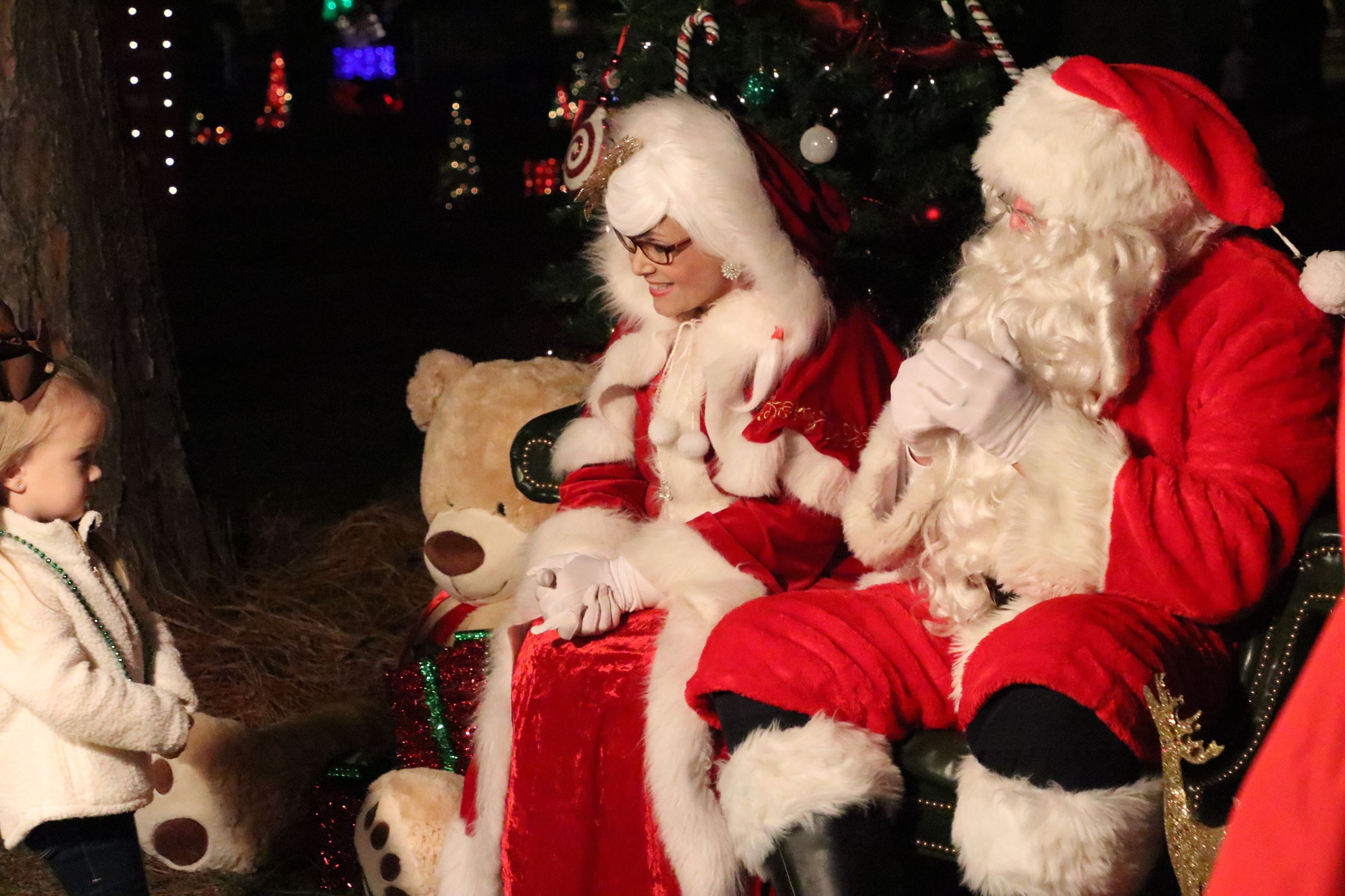 santa and mrs. claus