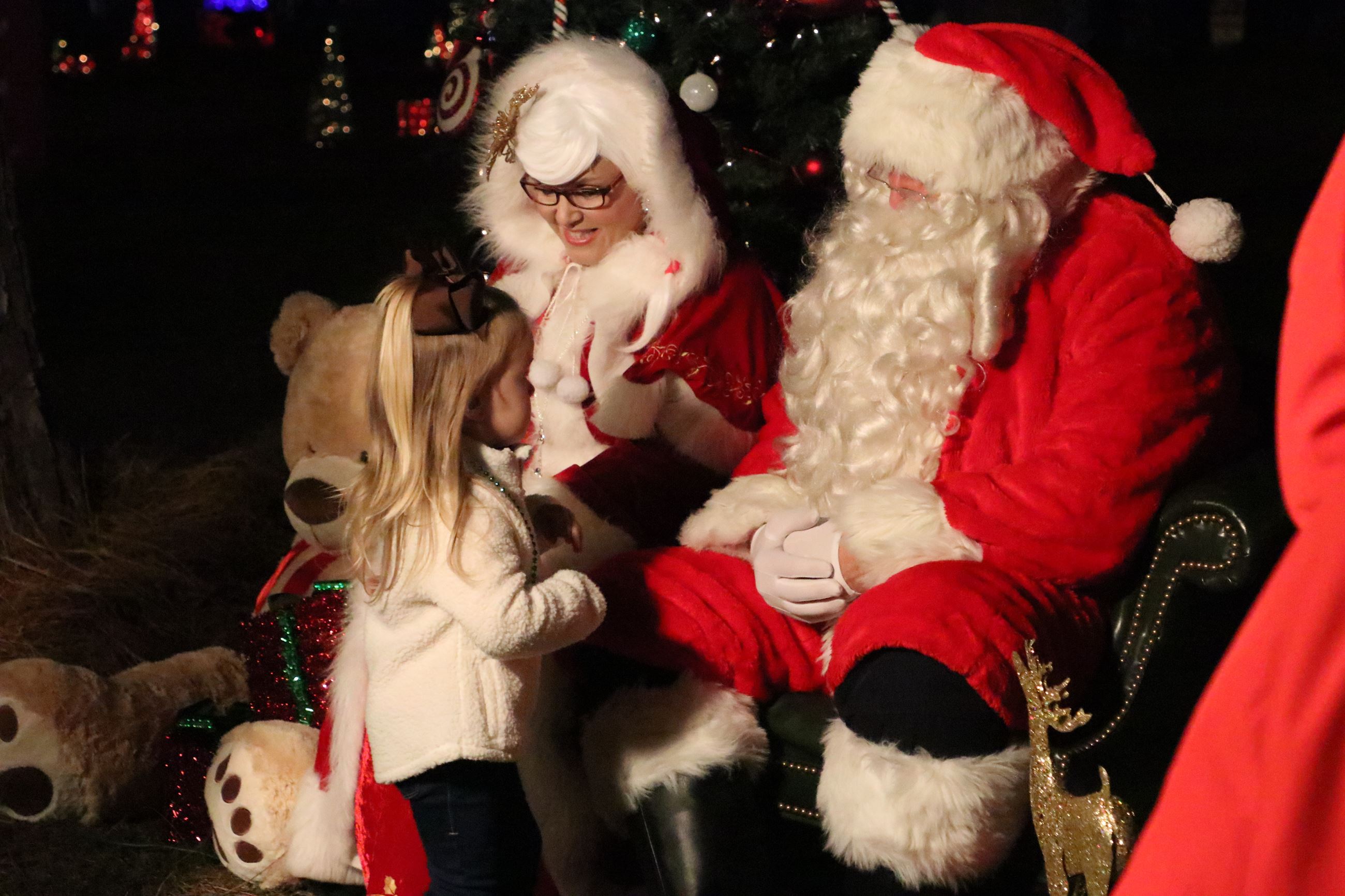 santa and mrs. claus