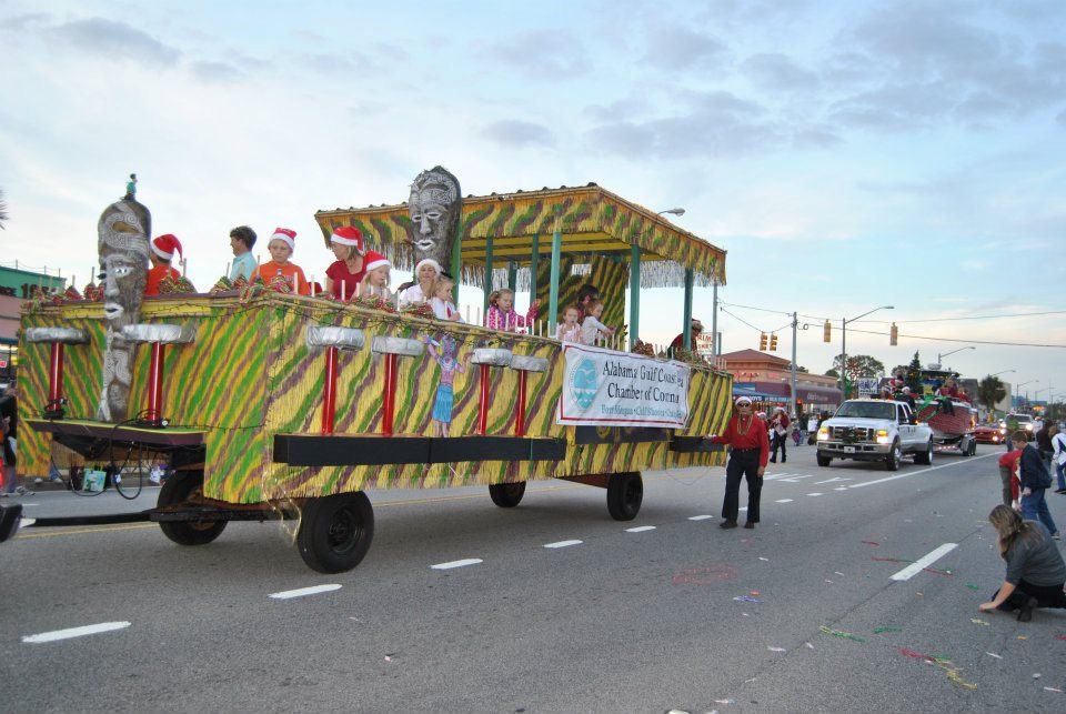 parade float on highway 59