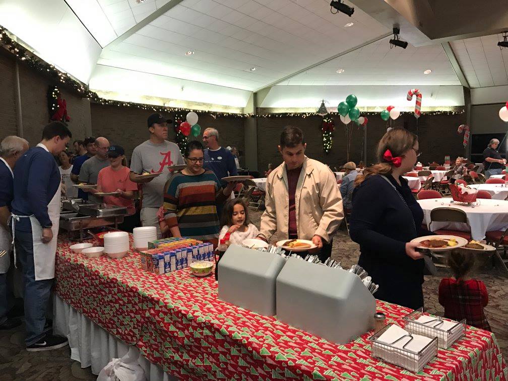 crowd at Breakfast with Santa