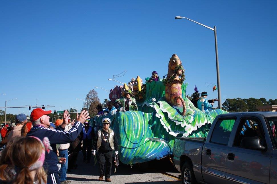 parade float making its way down Highway 59