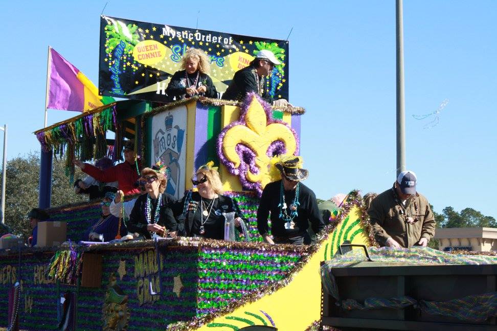 parade float making its way down Highway 59