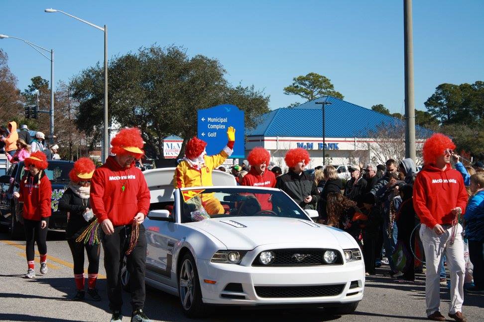 parade float making its way down Highway 59