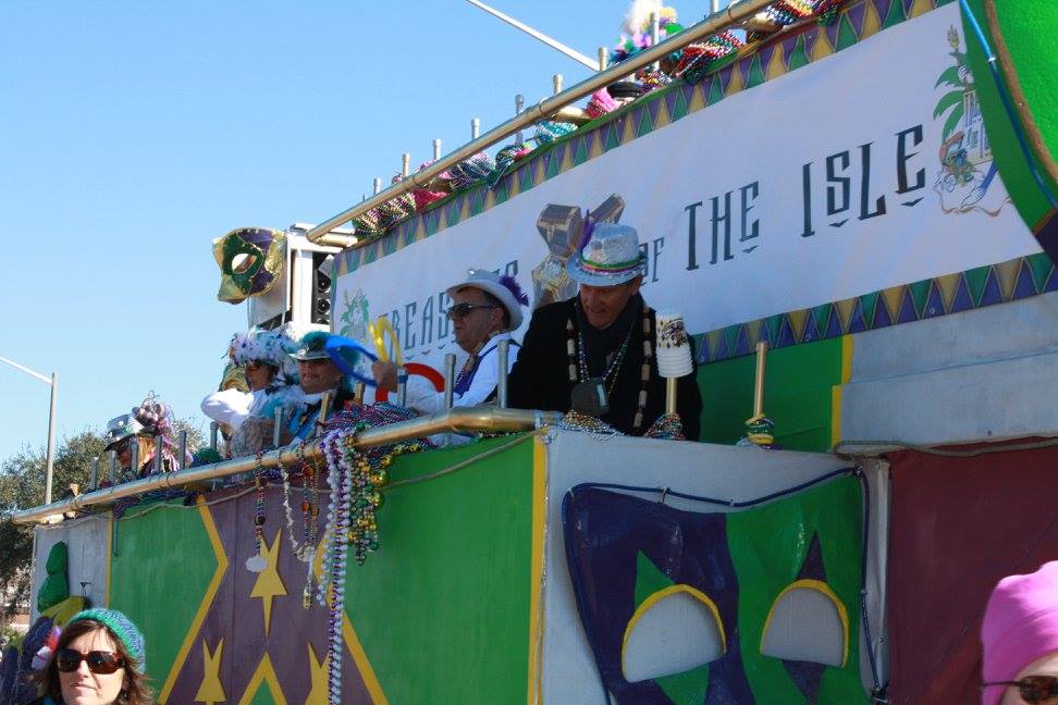 parade float making its way down Highway 59